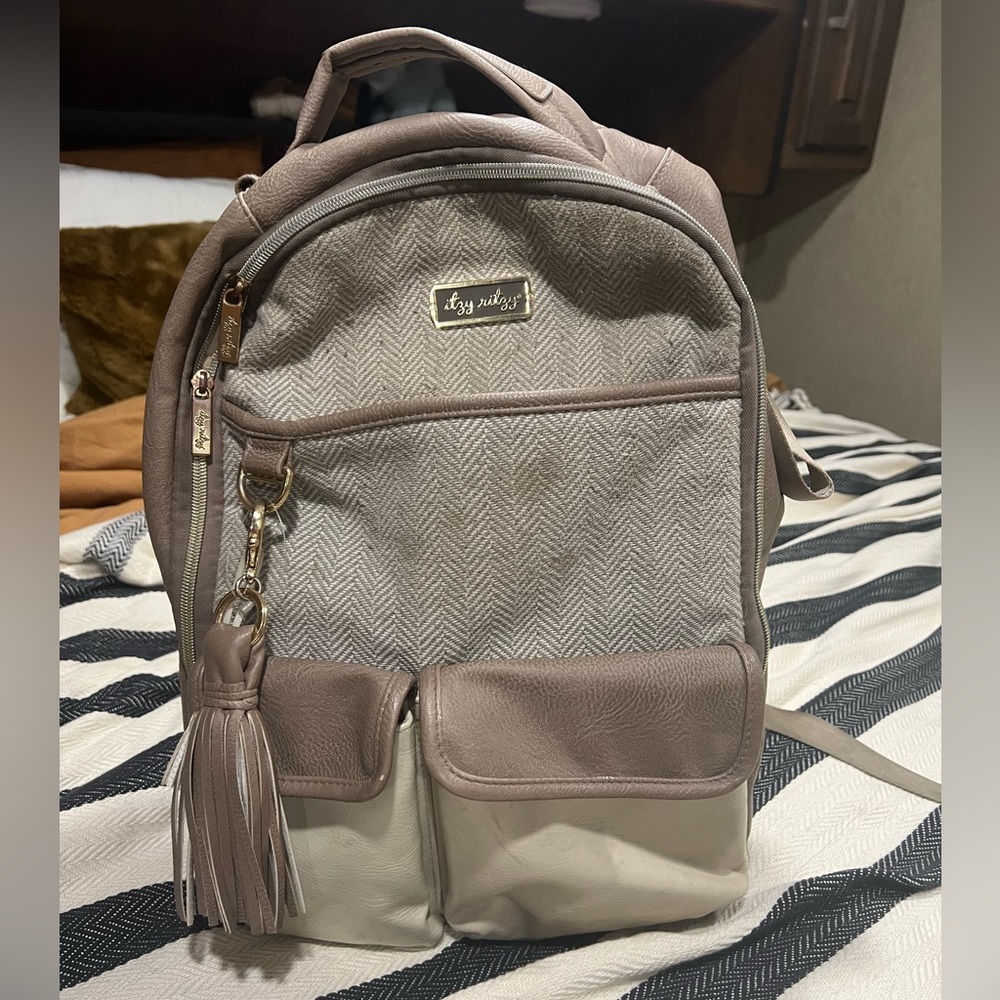 SOLD Ritzy Large Diaper Bag